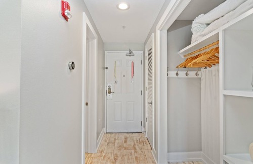 Gulf Place Condo | Sea You Soon | Beach Access, Pools, Dining & Shopping Nearby