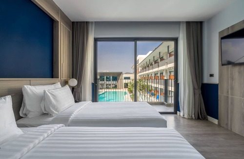 Phuket Hotel | Seabed Grand Hotel Phuket