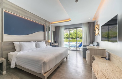 Phuket Hotel | Seabed Grand Hotel Phuket