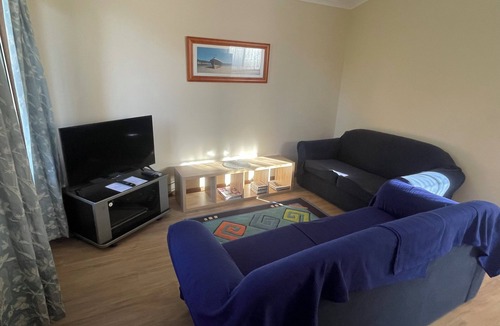 Marion Bay Cabin | Seabreeze Accommodation sleeps 4 . Minimum 4 night stay for Easter .