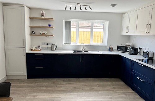 St Brides House | Seacliff Located Just 200m From the Popular Broad Haven Beach, Pembrokeshire