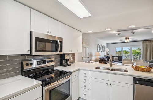 Fort Walton Beach House | Seacrest 301AB is a 3 BR Gulf front on Okaloosa Island by RedAwning