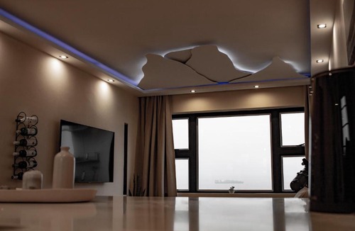 West Beach Apartment | Seacret Whale