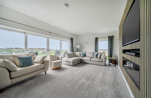 Trearddur Bay House | Seaddler