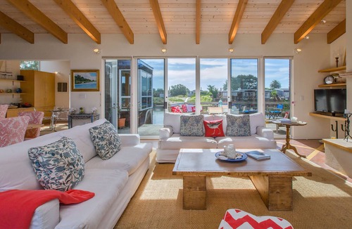 Stinson Beach House | Seadrift Lagoon Retreat