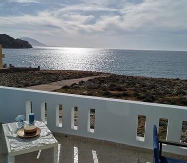Arkasa Apartment | Seafront Aegean Νest