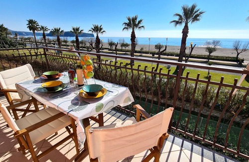 Praia a Mare Apartment | Seafront Apartment for rent only 50 meters from the beach