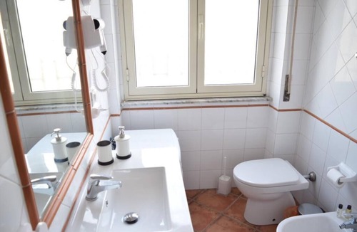 Torvaianica Condo | SEAFRONT apartment near Rome
