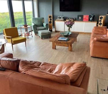 Kingsgate Bed & Breakfast | Seafront BnB at Botany