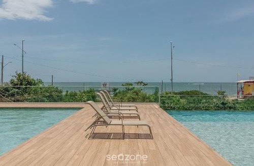 Itacolomi Apartment | Seafront condominium with pool - SHC