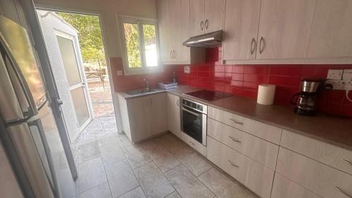 Latsi Apartment | Seafront Escape in Latchi
