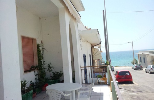 Marina di Mancaversa House | Seafront sea view house puglia