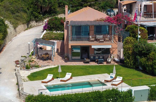Karavados Villa | Seafront luxurious 3-bedroom villa with private swimming pool.