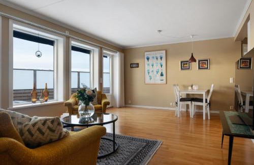 Fjallbacka Villa | Seafront with Terrific View by AJF Dream Living