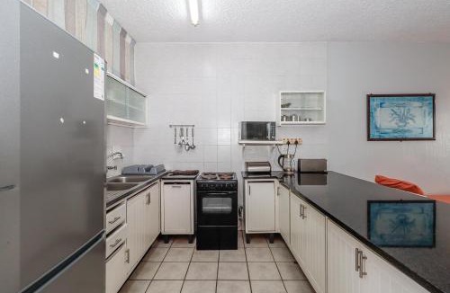 Margate Beach Apartment | Seagull 407
