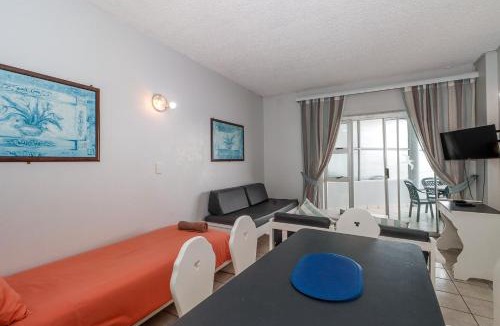 Margate Beach Apartment | Seagull 407