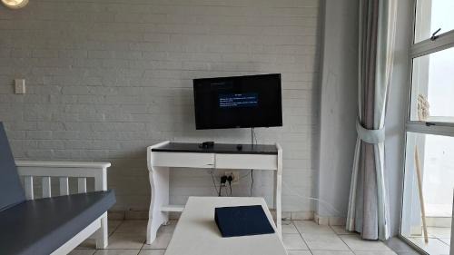 Margate Beach Apartment | Seagull 409