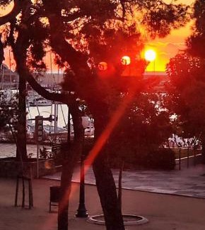 Blanes Apartment | SeaHomes Vacations - Seafront Mediterranean Ap & PKG