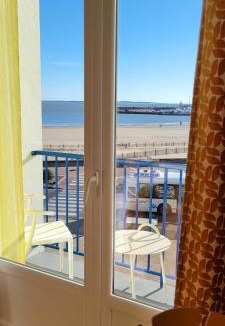 Royan Hotel | Seakub hotel