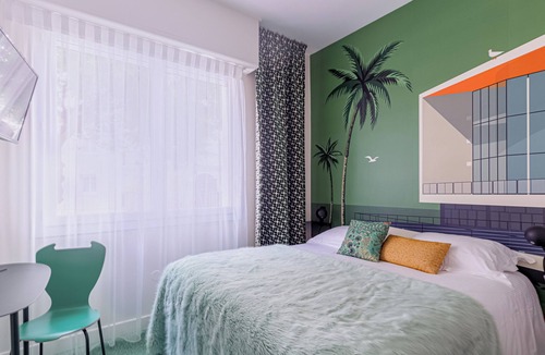 Royan Hotel | SEAKUB HOTEL