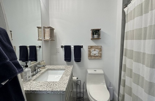 Brant Rock House | Seal Lovers delight 4-bedroom house with AC and WiFi in Marshfield