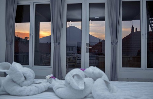 Purwakerti Hotel | Seamount Hotel