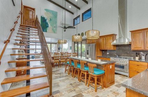 Plantation Villa | Seana Beach Modern 4‑Bedroom Beachfront Villa w/Pool, Pier & Daily Service
