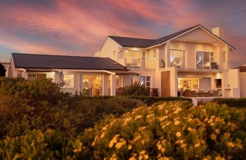 Sandbaai House | Seapearl Oceanfront Villa and Cottage