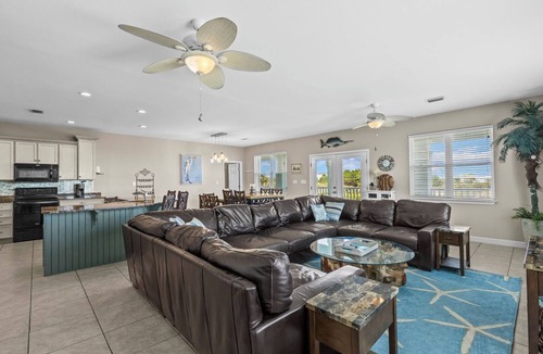 Fort Morgan House | Seas the Moment - Beautiful 5br/5ba Gulf Side Home Sleeping 12