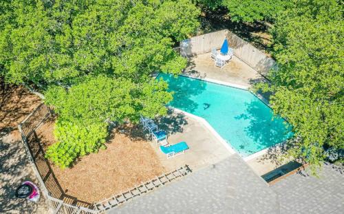 Sea Scape House | Seascape Cottage - Kitty Hawk, MP 3.5, 300 Yds to Beach, Pool, Foosball, Near Golf Course, Flex Stays