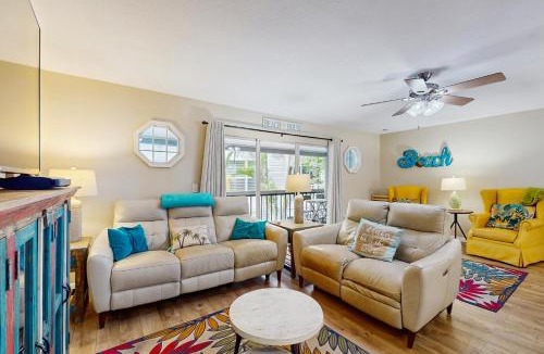 Indian Shores House | Seashell 20