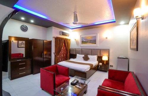 Clifton Hotel | Seashell Fort Hotel