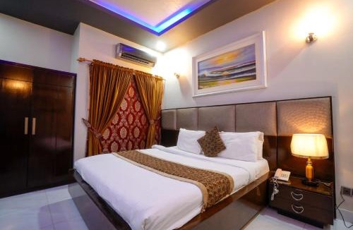 Clifton Hotel | Seashell Fort Hotel
