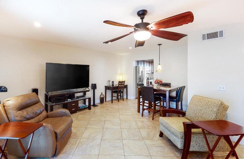 Indian Shores House | Seashells 10