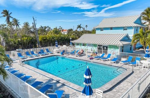 Sanibel Apartment | Seashells #45