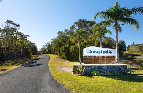 Diamond Beach Resort | Seashells Beachfront Resort