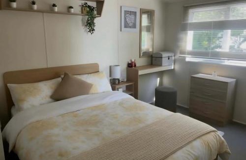 Coldingham House | Seashells - Exclusive Private Area to Side
