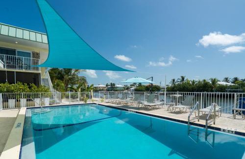 Marathon Apartment | Seashells Getaway - Boat Slip, Ramp, Pool