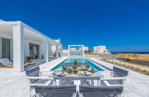 Lahania Villa | Seashore Villa