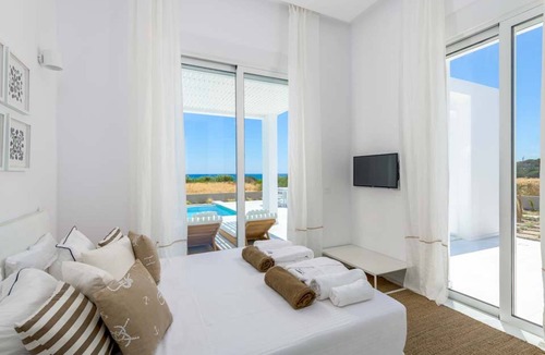 Lahania Villa | Seashore Villa