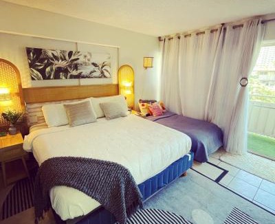 Waikiki Apartment | Seashore Waikiki studio 1 block from a beach No Resort Fees