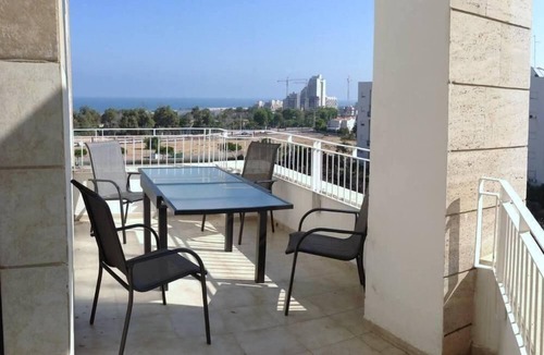 Ashkelon Apartment | - SEASIDE APARTMENT FOR 8 PEOPLE - LUXURY BUILDING -