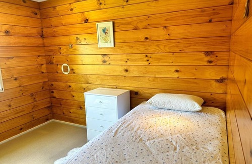 Ohope House | Seaside Bliss: Tranquil 3-Bedroom Bungalow, Steps from Ohope Beach