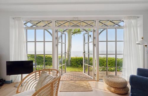 Hejsager Strand House | Seaside Charm And Panoramic View