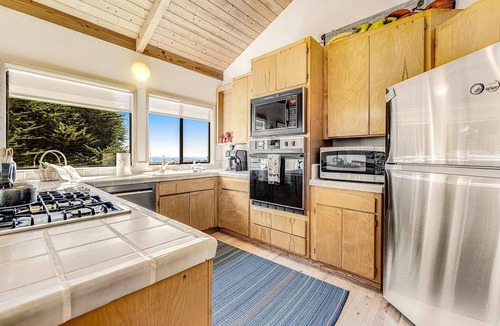 Sea Ranch House | Seaside compound with two private hot tubs & ocean views