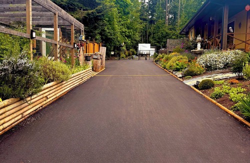 Sooke Cottage | Seaside Perch - a Cozy Cottage near the beach.