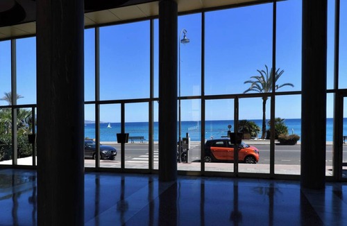 Roquebrune-Cap-Martin Apartment | Seaside studio with pool