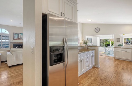 Palma Sola House | Seaside Sanctuary - 10 min to the beach, heated pool, water view, billiards