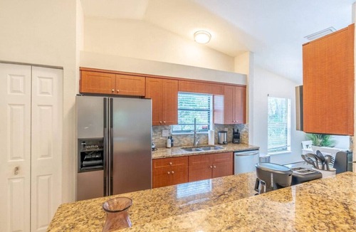 Naples Park Cottage | Seaside Serenity Steps to Beach