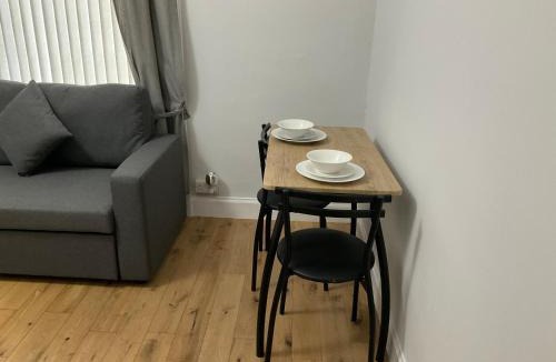 Largs Apartment | Seaside Snug